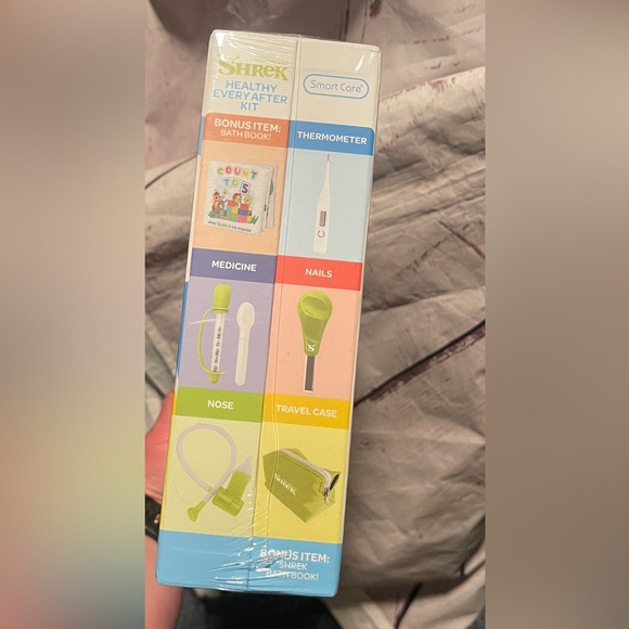 Smart Care Shrek Healthy Ever after Baby Healthcare Kit, 7pcKit for 0+ Months - Picture 8 of 9